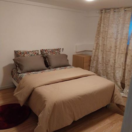 Zoe 1 Bed & Breakfast Savigny-sur-Orge Exterior foto