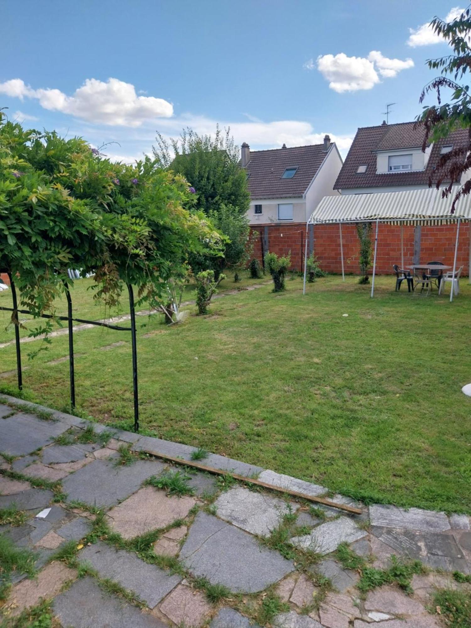 Zoe 1 Bed & Breakfast Savigny-sur-Orge Exterior foto